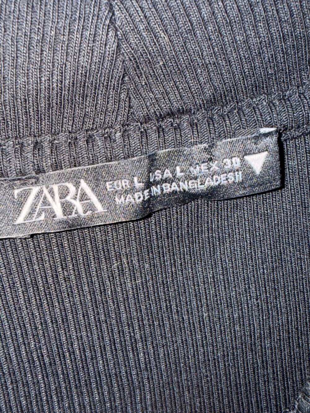 Zara Ribbed Cutout Midi Dress - Picture 4 of 4